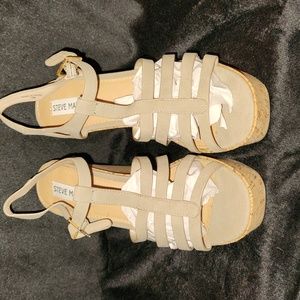 Steve Madden Tan wedges 7.5 worn once!